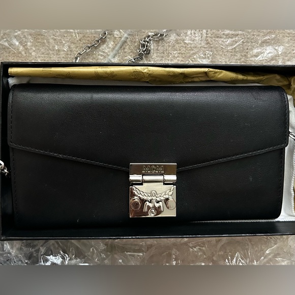 MCM Leather Crossbody Clutch Black Box Dust Bag Cards - Picture 3 of 15